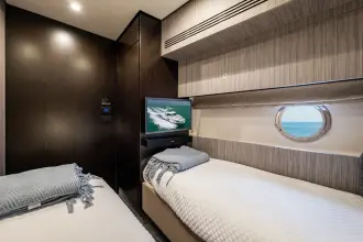 Thumbnail von Azimut 55