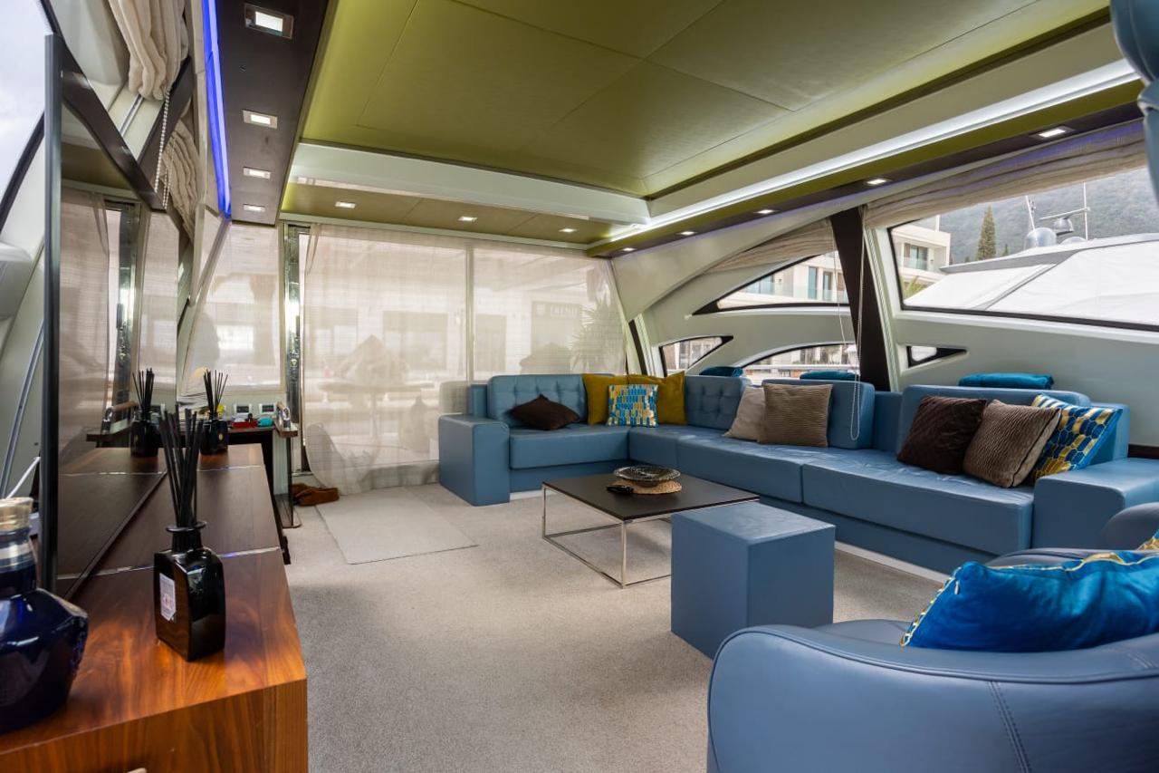 Thumbnail von Azimut 86 S