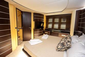 Thumbnail von Azimut 86 S