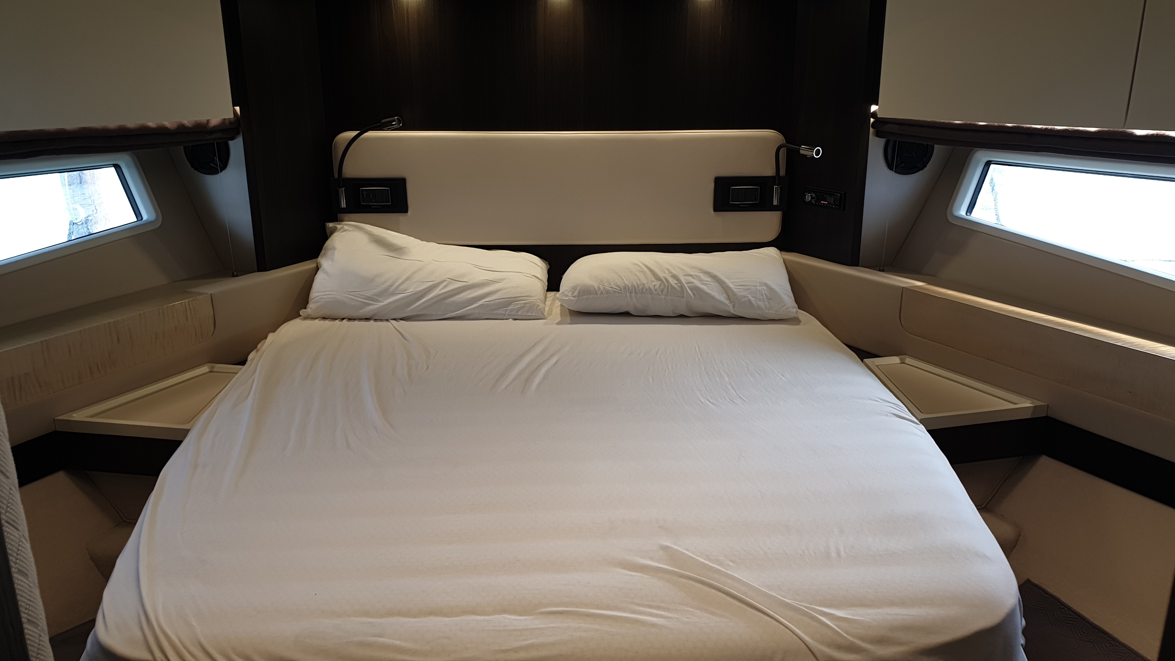 Thumbnail von Azimut 66