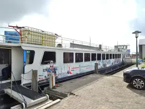 Thumbnail von Accommodatie / Hotelschip Met UBC