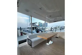 Thumbnail von Gulf Craft Majesty 63
