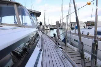 Thumbnail von Beneteau Oceanis 45