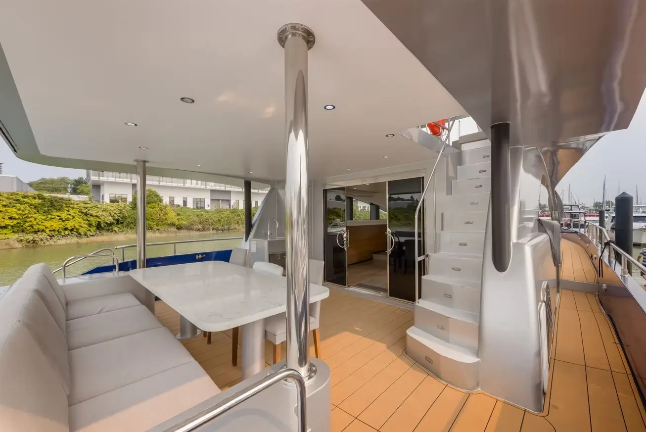 Thumbnail von Custom Aluminium Explorer