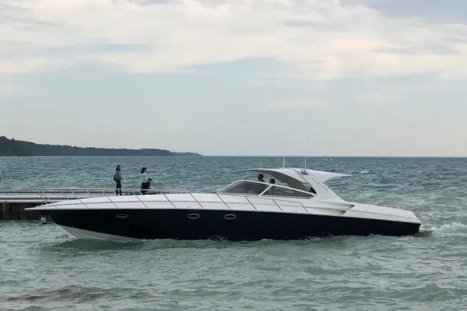 Fountain 48 Express Cruiser DEALER-SHIP