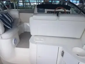 Thumbnail von Cruisers Yachts 3575 Esprit Off The Hook 2