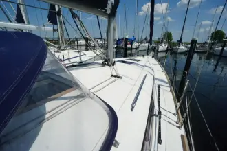 Thumbnail von Beneteau Oceanis 35.1