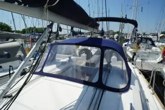 Thumbnail von Beneteau Oceanis 35.1