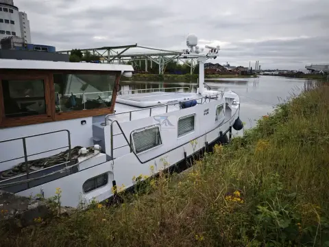 Vogt Arbon Hausboot-Motoryacht 21m