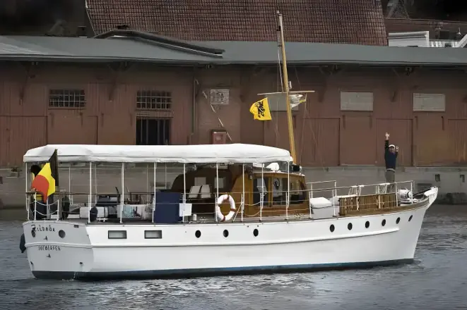 Silvers Ormidale 51 51' SILVER 'ORMIDALE' CLASS MOTOR YACHT