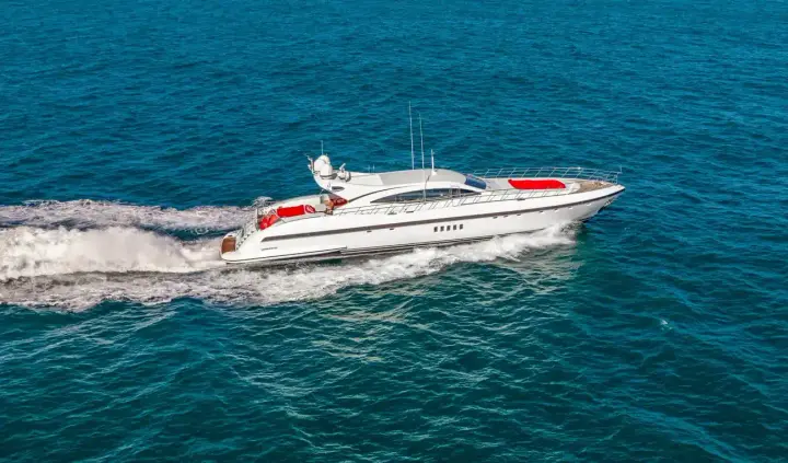 Overmarine Mangusta 108 GRAZIADIU