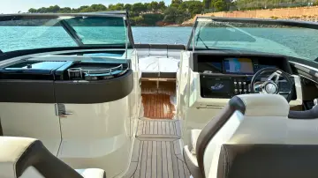 Thumbnail von Sea Ray SLX 350 BOMMIT