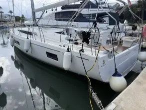 Thumbnail von Beneteau Oceanis 51.1 .