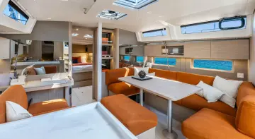 Thumbnail von Beneteau Oceanis 47