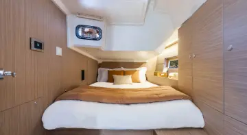 Thumbnail von Beneteau Oceanis 47