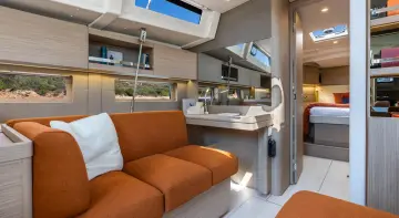 Thumbnail von Beneteau Oceanis 47