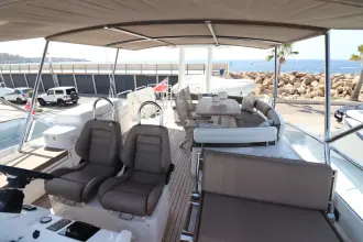 Thumbnail von Fairline Squadron 68
