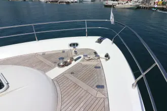 Thumbnail von Fairline Squadron 68