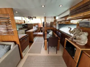 Thumbnail von Fairline Squadron 68