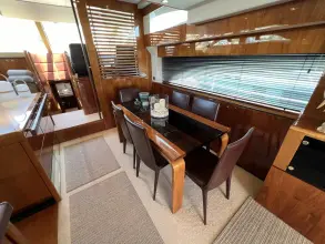 Thumbnail von Fairline Squadron 68