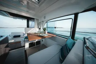 Thumbnail von Beneteau Antares 9 V2  ODOO ID - 2.060.