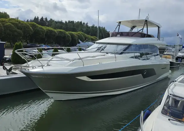 Prestige 520