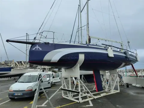 Jeanneau Sun Fast 3300 Spoutnik