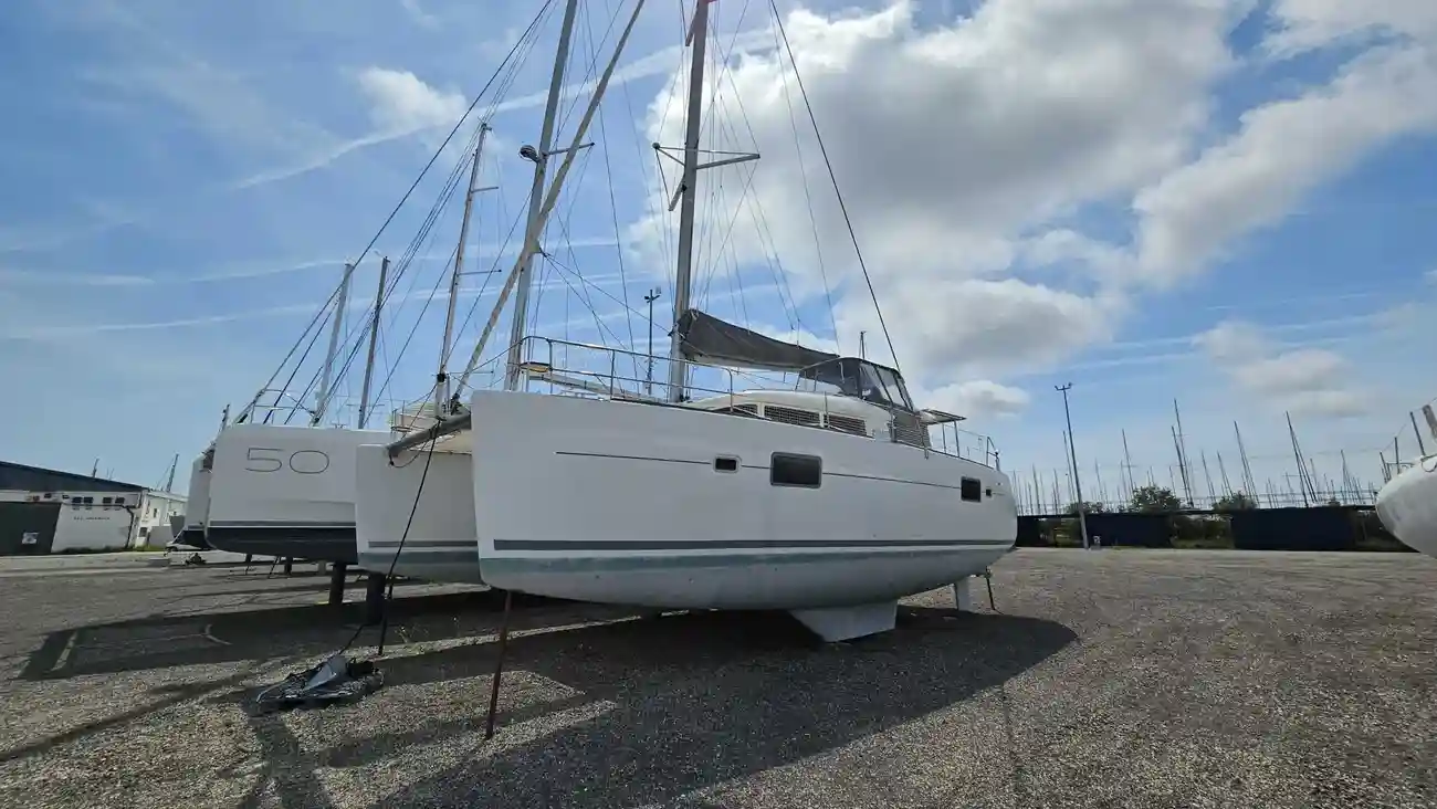 Thumbnail von Lagoon 400