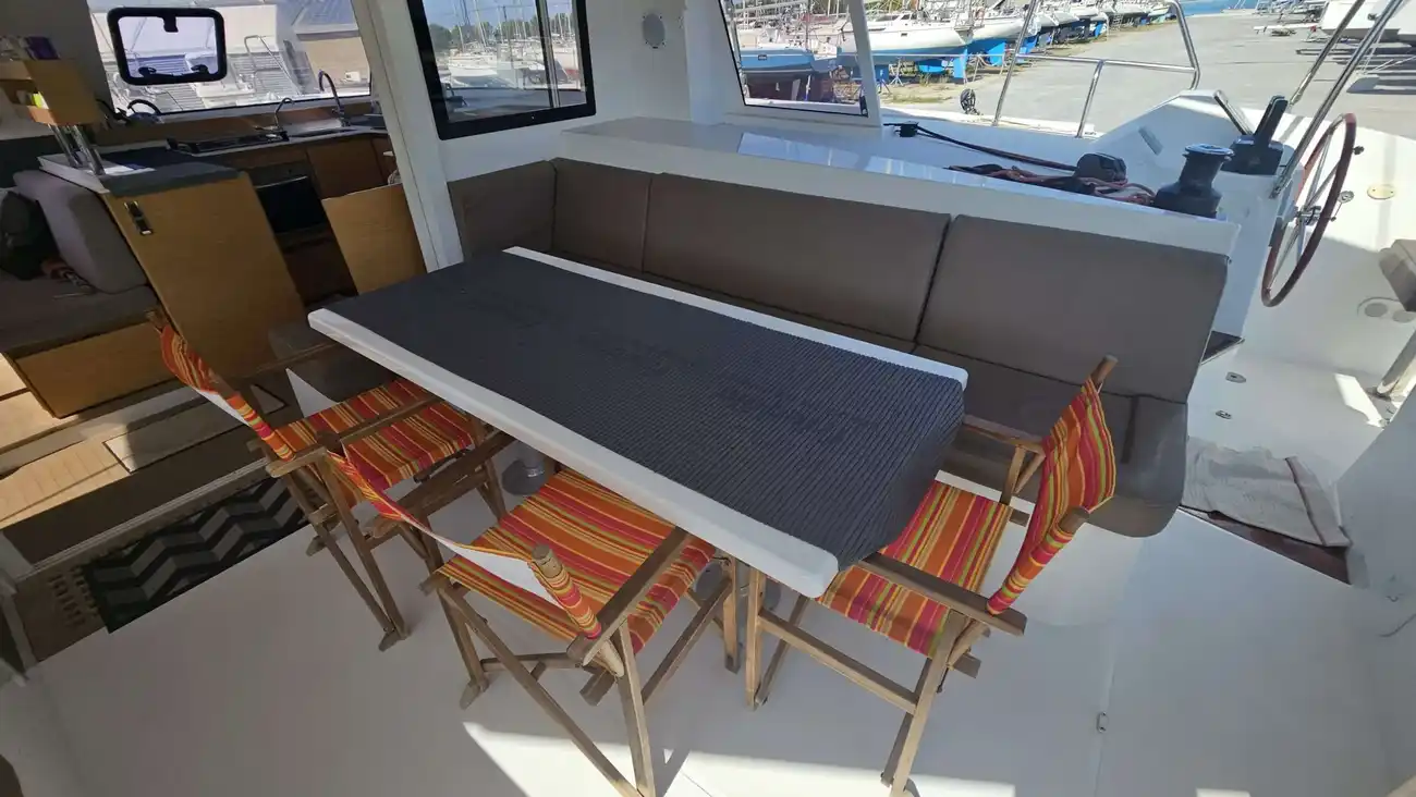 Thumbnail von Nautitech 40 Open