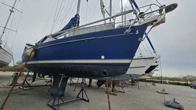 Beneteau Oceanis 42 CC