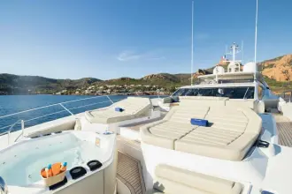 Thumbnail von Sunseeker 116 Yacht King Power