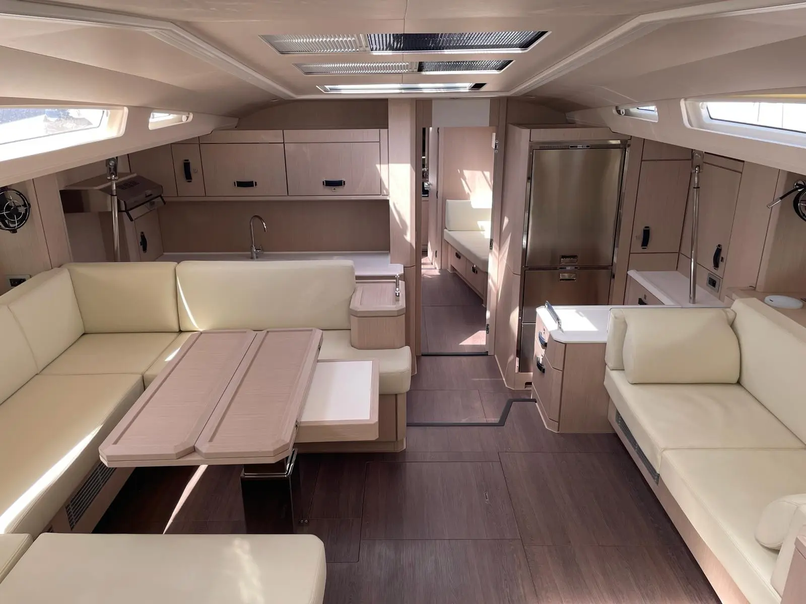 Thumbnail von Jeanneau Yachts 60