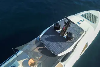 Thumbnail von Ferretti Yachts Infynito 80