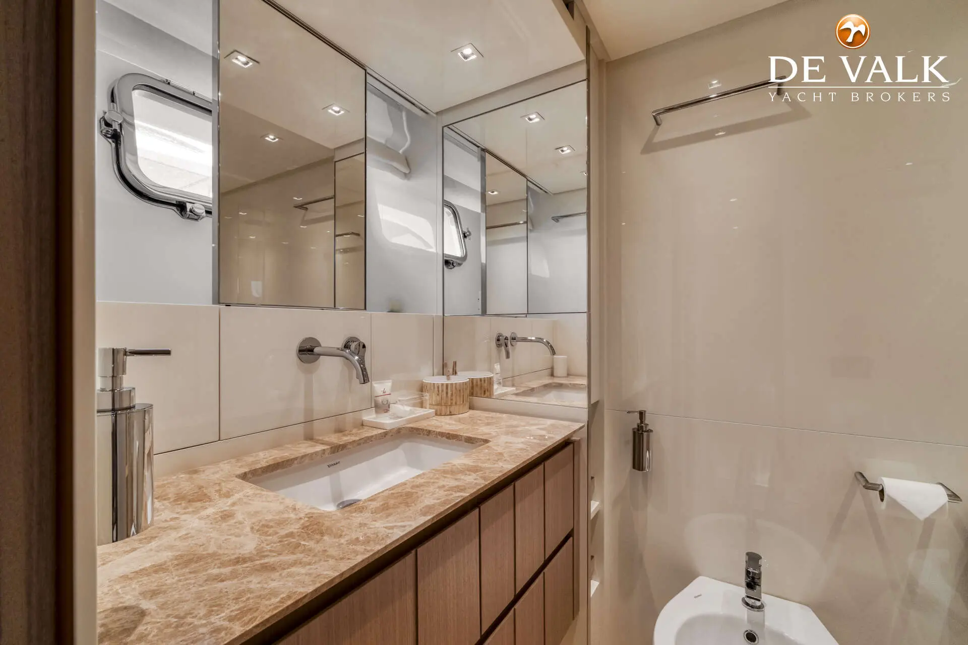 Thumbnail von Sanlorenzo SX76