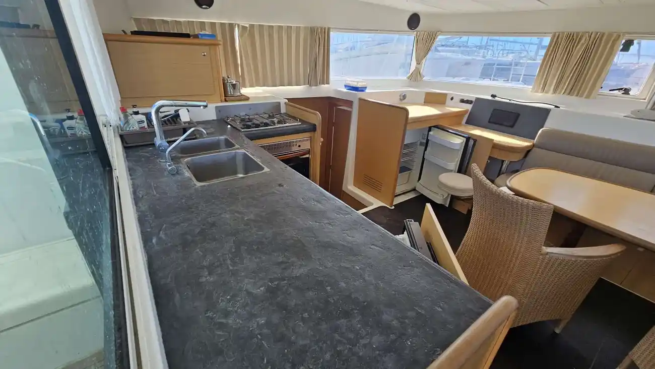 Thumbnail von Lagoon 420