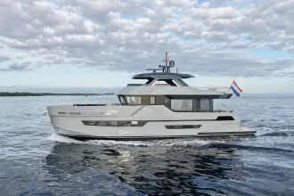 Thumbnail von Outer Reef Yachts 780 Adventure