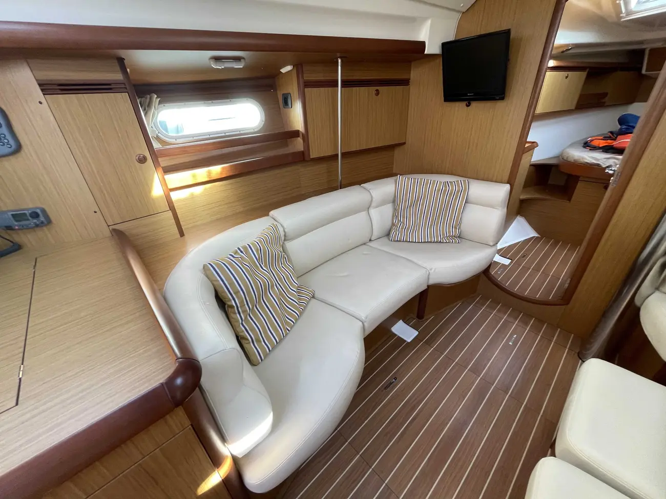Thumbnail von Jeanneau Sun Odyssey 45 VALERIC