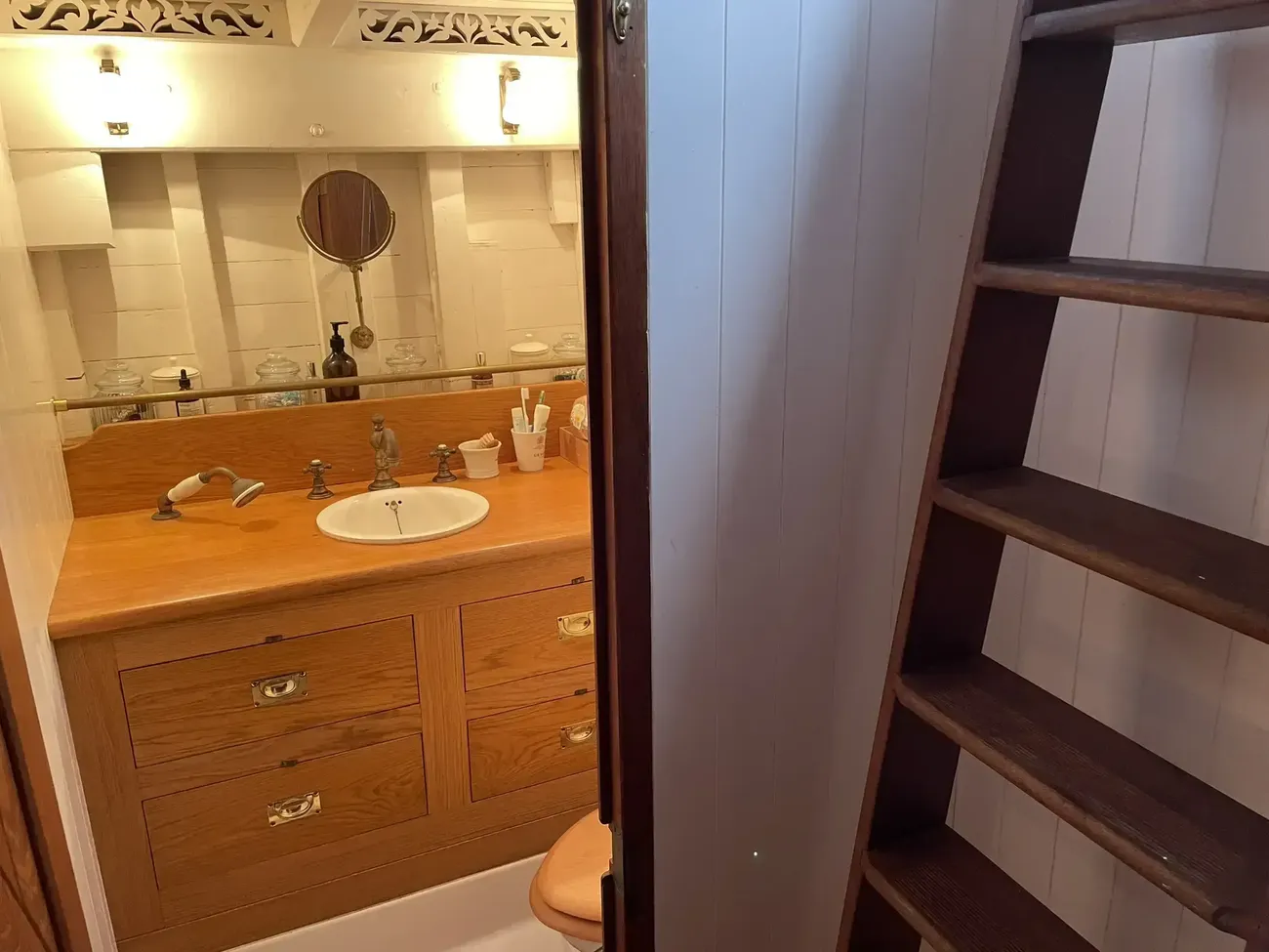 Thumbnail von G.L. Watson Gaff Cutter