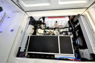 Thumbnail von Boston Whaler 380 Outrage BOSTON WHALER