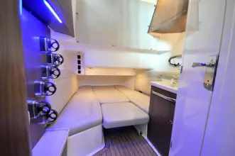 Thumbnail von Boston Whaler 380 Outrage BOSTON WHALER