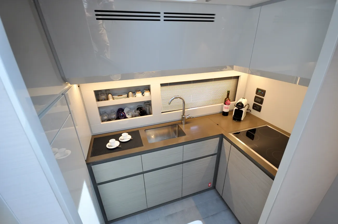 Thumbnail von Pershing 62 PERSHING 62