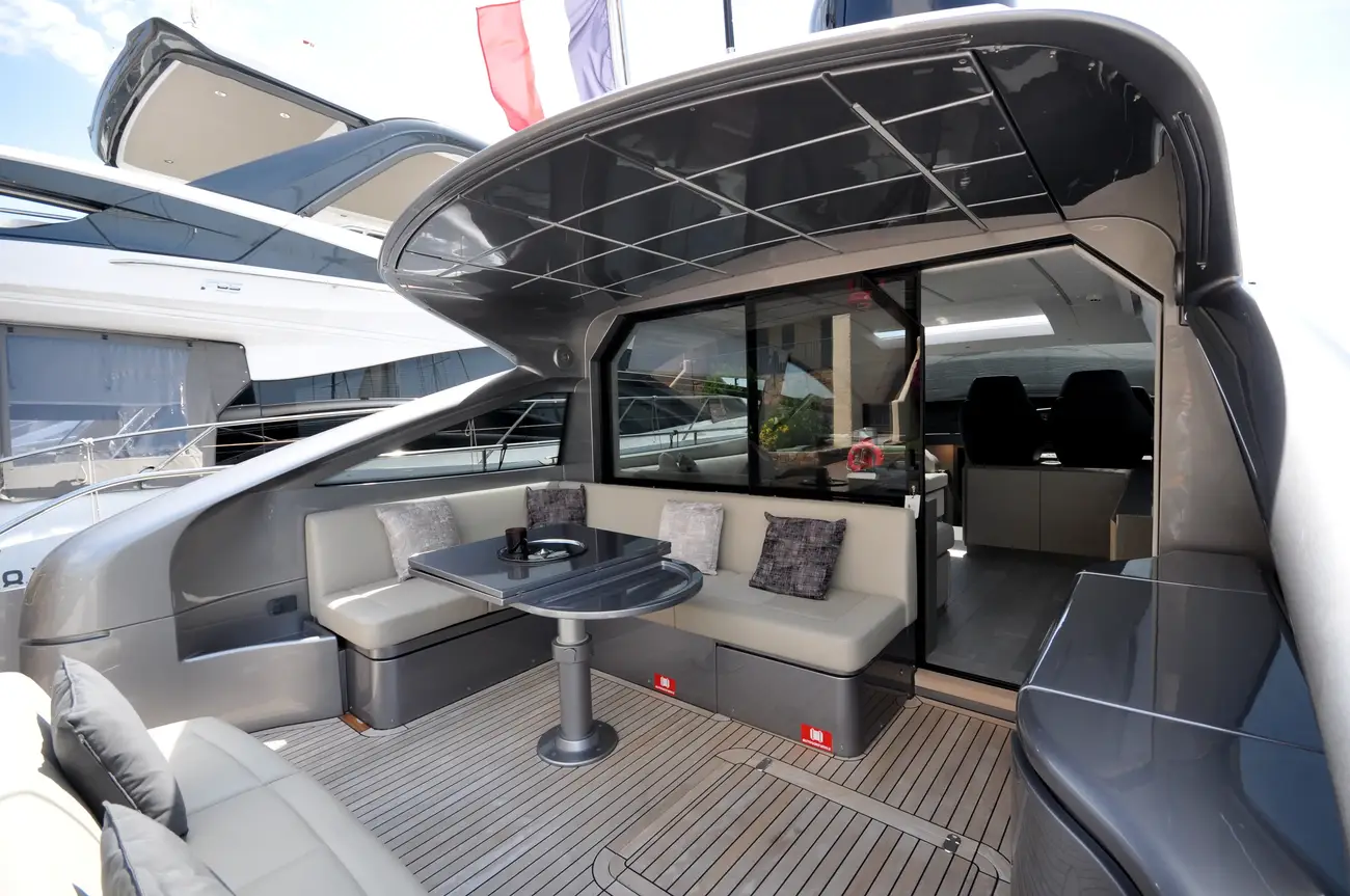 Thumbnail von Pershing 62 PERSHING 62