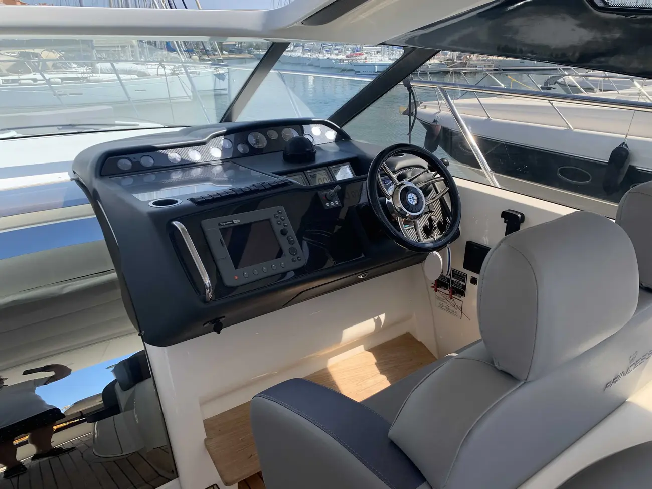 Thumbnail von Princess V48