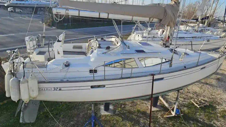 Southerly 32 DI