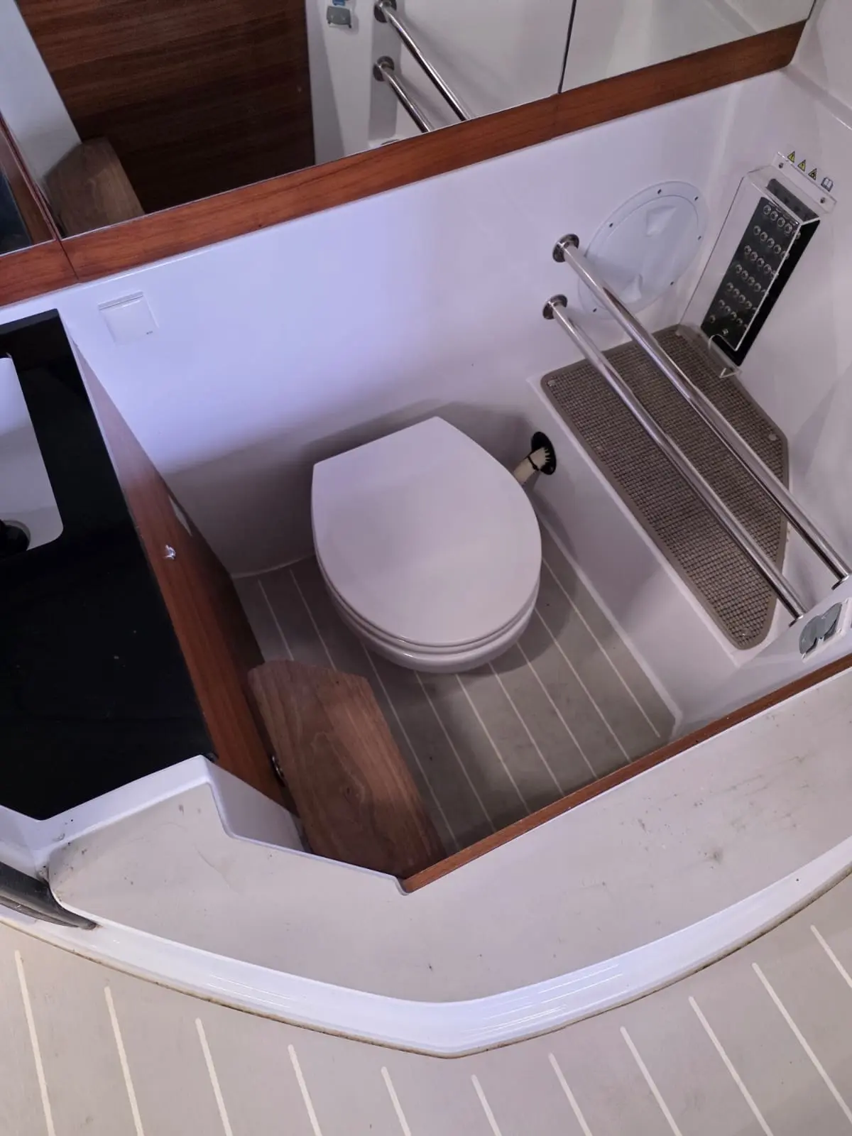 Thumbnail von Axopar 28 Cabin