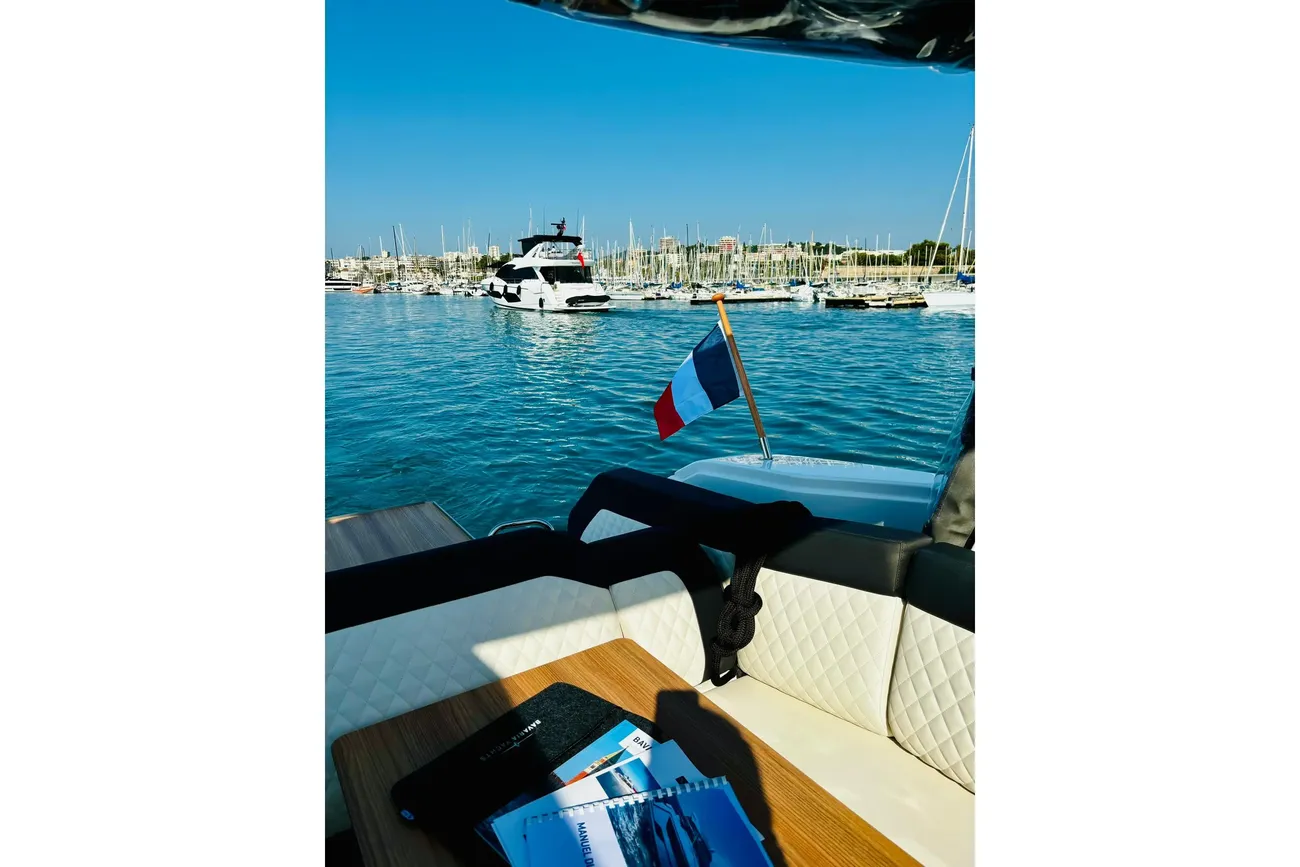 Thumbnail von Bavaria SR33 HT