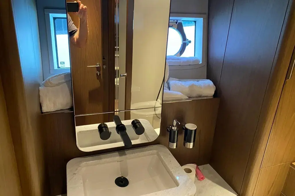 Thumbnail von Ferretti Yachts 780 Kayra I