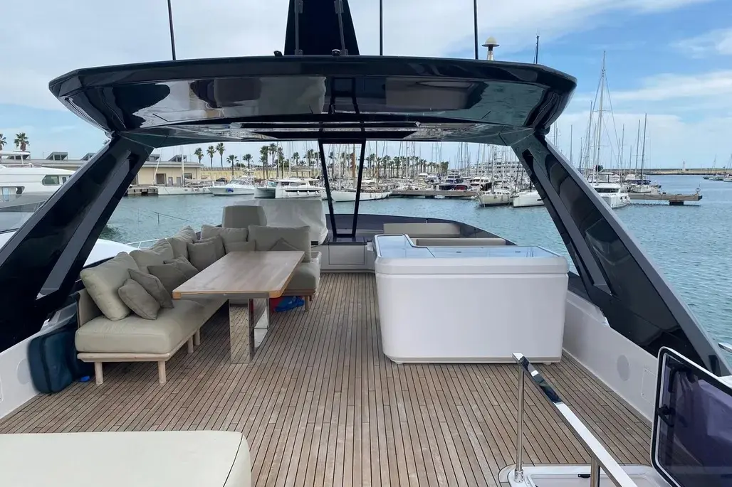 Thumbnail von Ferretti Yachts 780 Kayra I