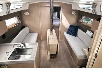 Thumbnail von Beneteau Oceanis 38.1 BLUE FOX