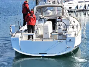 Thumbnail von Beneteau Oceanis 38.1 BLUE FOX